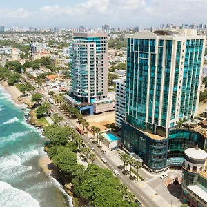 Otel Catalonia, Santo Domingo
